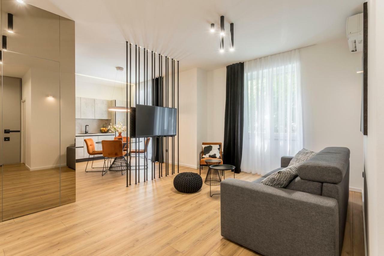 Monvi Luxury Suites Near Bacvice Beach And Old Town Сплит Екстериор снимка